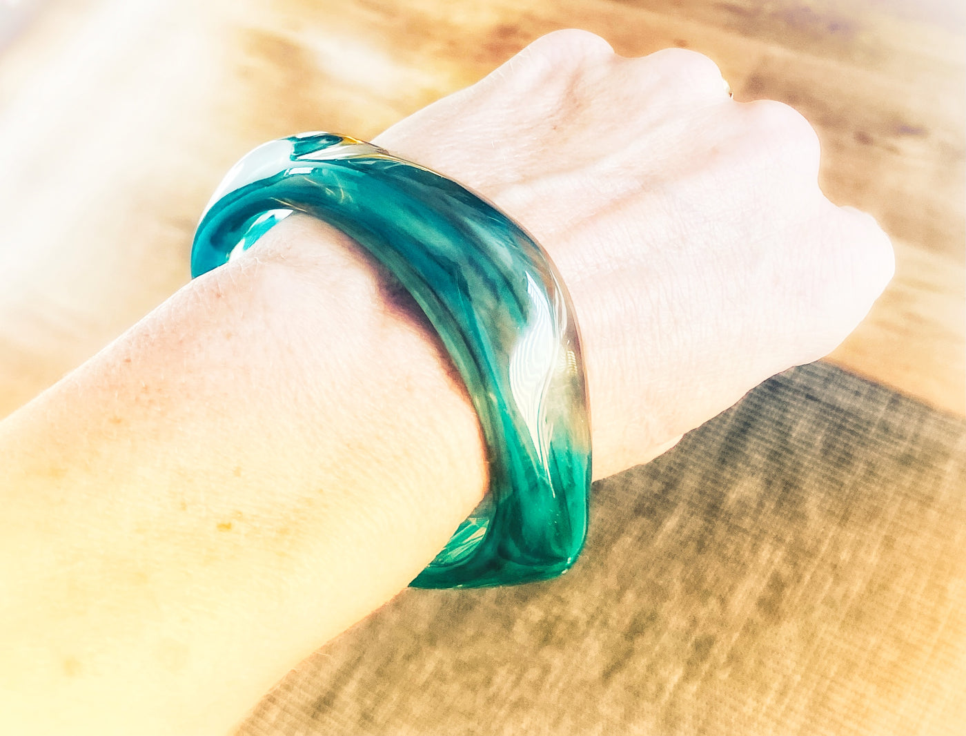 Bracelet Jonc géométrique en Résine céladon