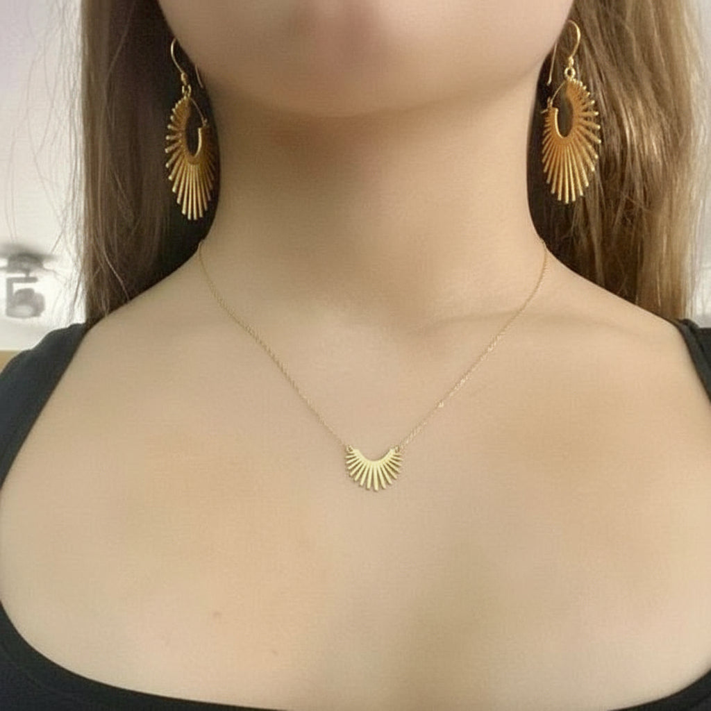 Créoles Soleil en acier inoxydable en forme d'éventail incrustées de zircone cubique