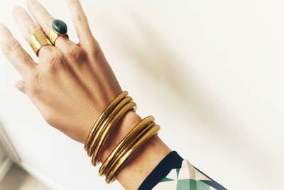 Bracelets Jonc bouddhistes doré avec mantra