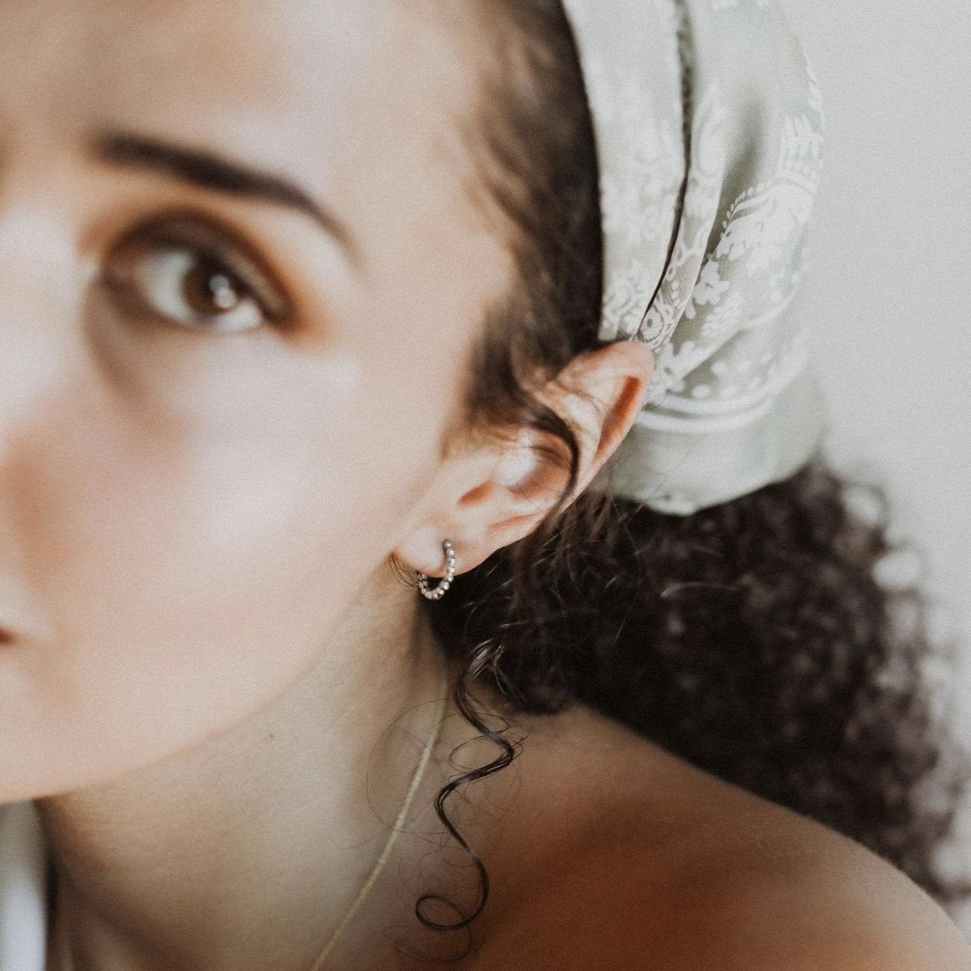 Créoles perlées argentées en argent